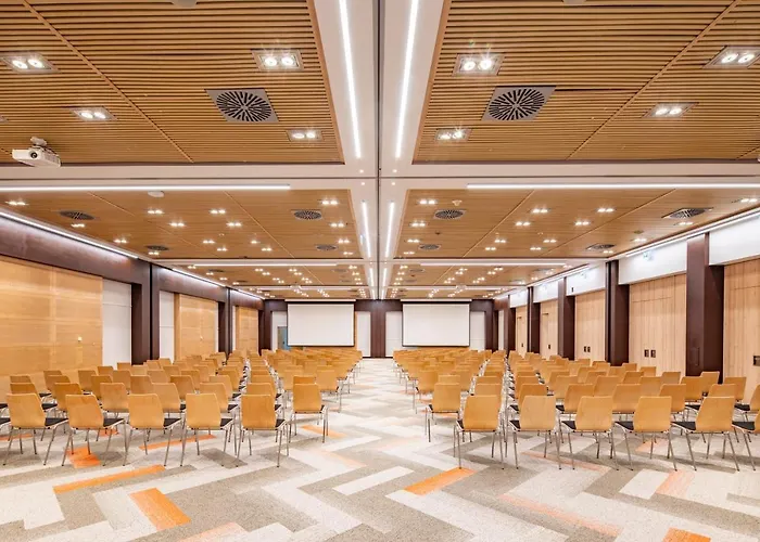 Hotel Fagus Conference & 4*